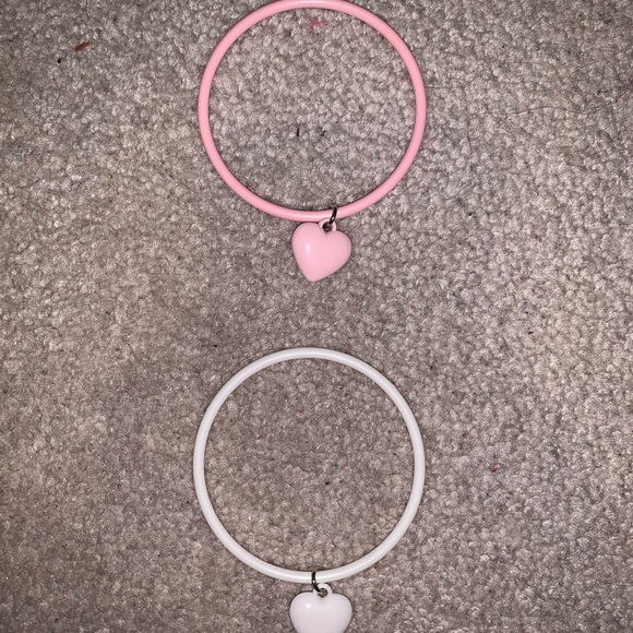 Set of 6 Kids Bracelets - Picture 2 of 4